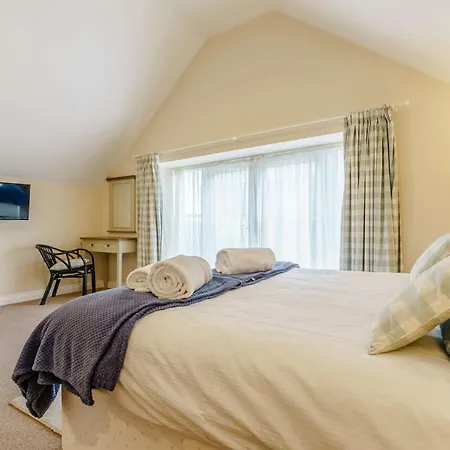 2 Bed In Thirsk Oc-48116 Holiday home *