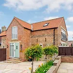 2 Bed In Thirsk Oc-48116 * Carthorpe