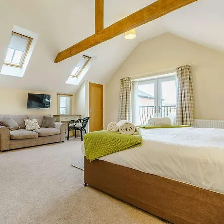Holiday home 2 Bed In Thirsk 48116 Carthorpe