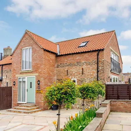 2 Bed In Thirsk Oc-48116 * Carthorpe